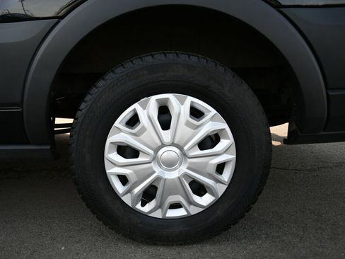 Used 2024 Ford Transit 350 XLT image 27