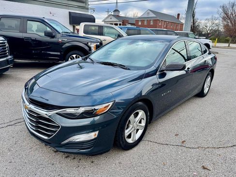 Used 2021 Chevrolet Malibu LS image 3