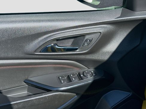 Used 2024 Chevrolet Trax RS w/ Driver Confidence Package image 16