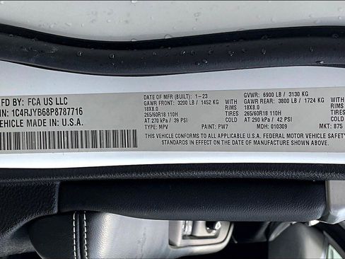 Used 2023 Jeep Grand Cherokee 4WD 4xe image 35