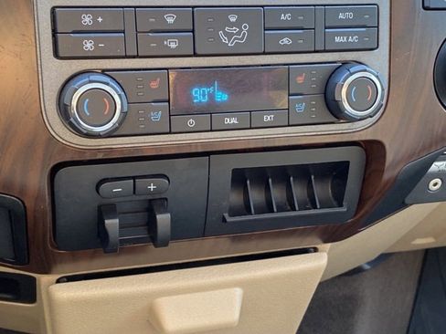 Used 2012 Ford F350 Lariat w/ Lariat Ultimate Pkg image 18