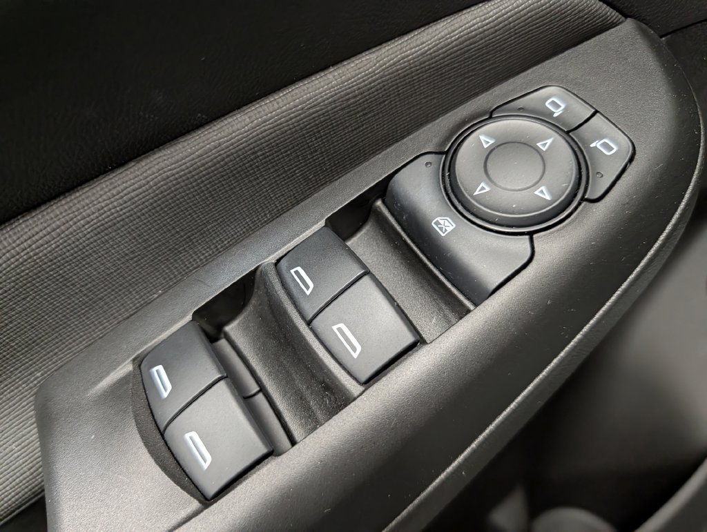 Used 2024 Buick Envista Preferred w/ Convenience I Package FWD image 10