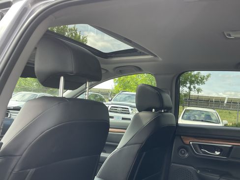 Used 2018 Honda CR-V EX-L image 16