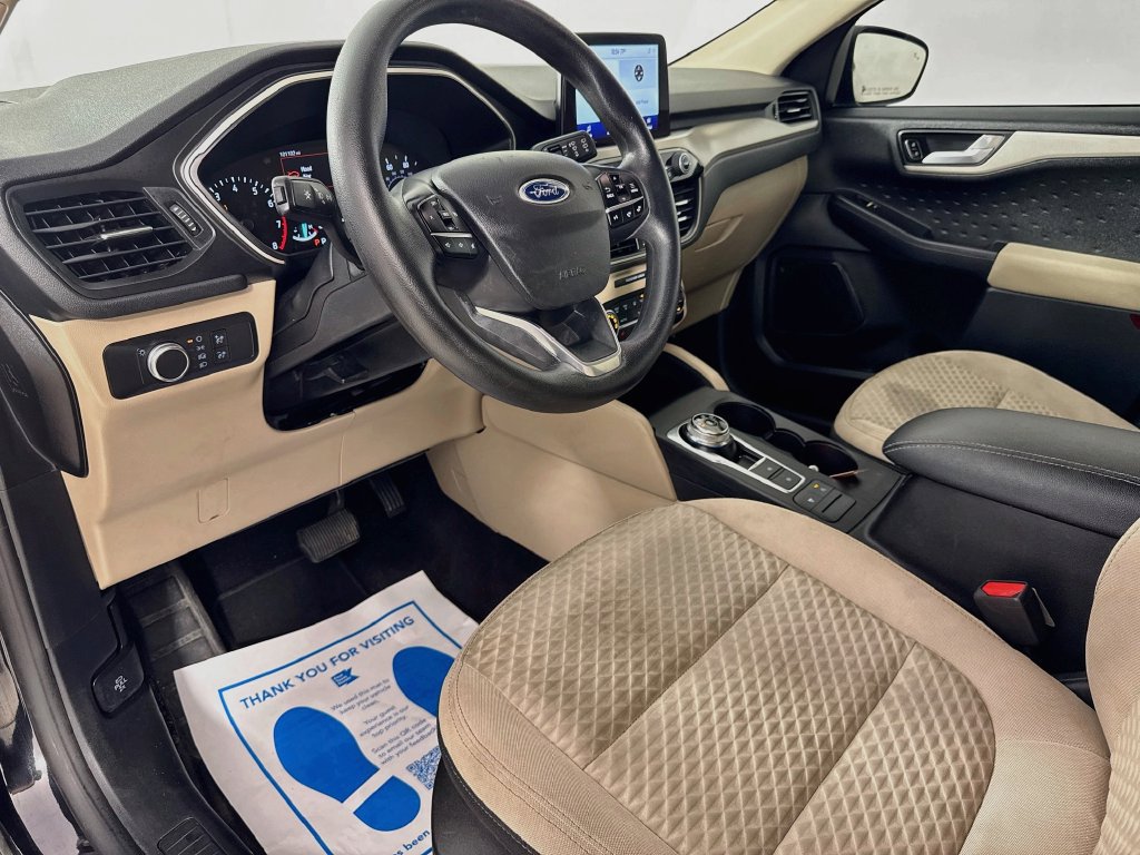 Used 2020 Ford Escape SE FWD image 9