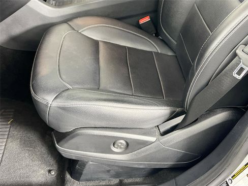 Used 2014 Mercedes-Benz ML 350 4MATIC image 19