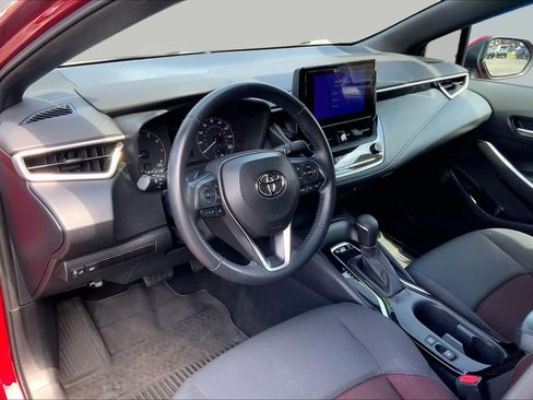 Used 2023 Toyota Corolla SE w/ SE Premium Package FWD image 17