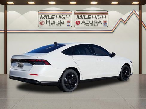 New 2025 Honda Accord SE image 4