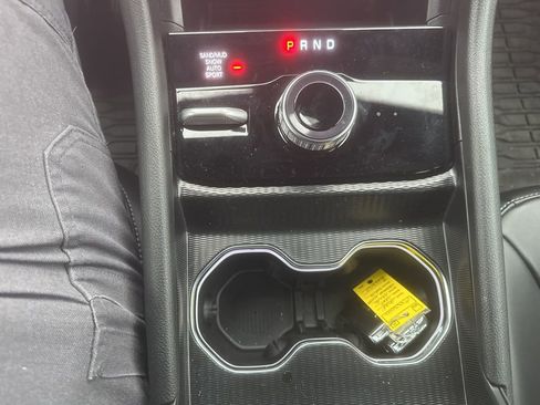 Used 2025 Jeep Grand Cherokee Limited image 23