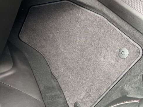 Used 2025 Jeep Wagoneer S Limited image 35