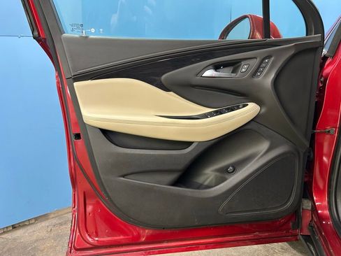 Used 2017 Buick Envision Essence image 33