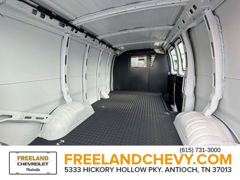 Used 2023 Chevrolet Express 2500 w/ Driver Convenience Package image 12