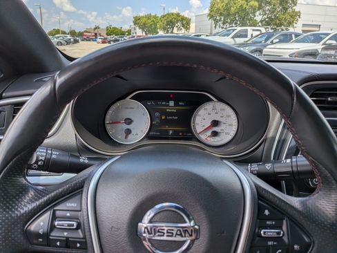 Used 2021 Nissan Maxima Platinum w/ 40th Anniversary Package FWD image 26