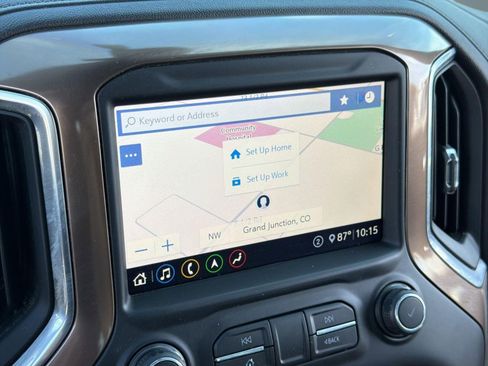 Used 2020 Chevrolet Silverado 1500 High Country AWD/4WD image 24