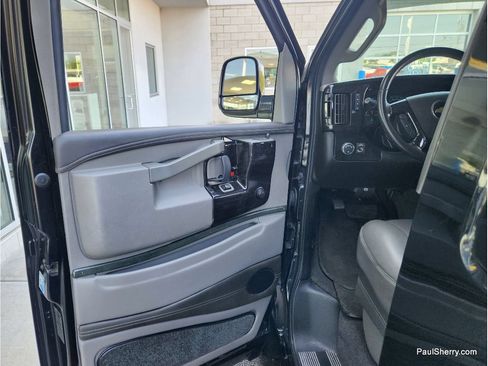 Used 2019 Chevrolet Express 2500 w/ Enhanced Convenience Package RWD image 36