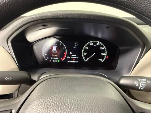 Used 2024 Honda HR-V LX image 19