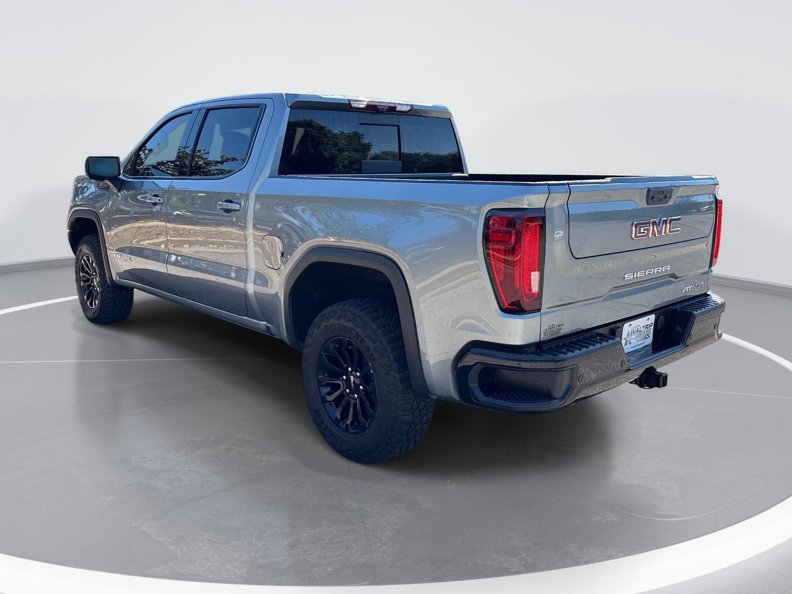 Used 2023 GMC Sierra 1500 AT4X AWD/4WD image 6