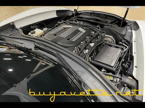 Used 2016 Chevrolet Corvette Z06 w/ 3LZ Preferred Equipment Group RWD image 50