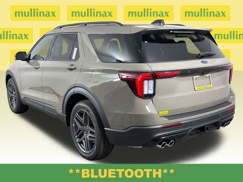 New 2026 Ford Explorer ST AWD/4WD image 9