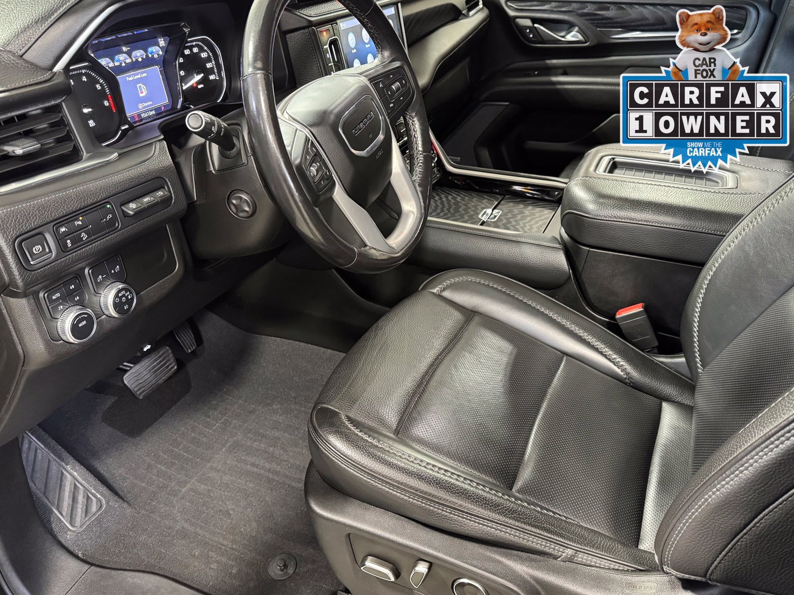 Used 2021 GMC Yukon XL Denali AWD/4WD image 15