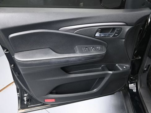 Used 2023 Honda Ridgeline RTL image 9