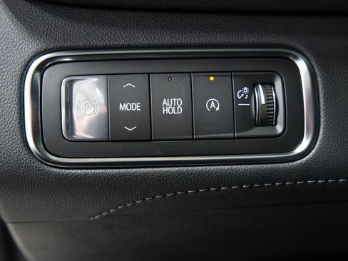 New 2026 Buick Enclave Sport Touring w/ Power Package image 32