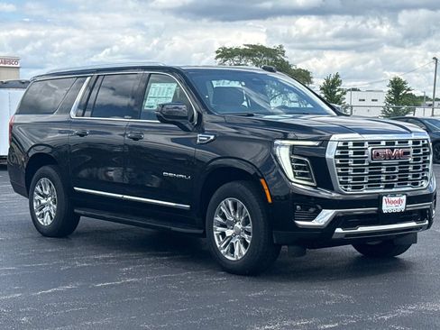 New 2026 GMC Yukon XL Denali w/ Advanced Technology Package AWD/4WD image 5