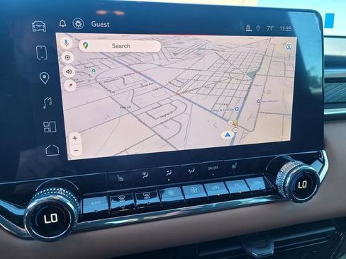 New 2026 GMC Canyon AT4 AWD/4WD image 9