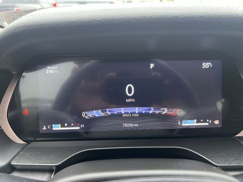 Used 2022 Jeep Grand Cherokee L Limited image 3