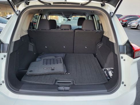 New 2026 Nissan Rogue S image 13
