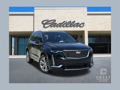 New 2025 Cadillac XT6 Premium Luxury