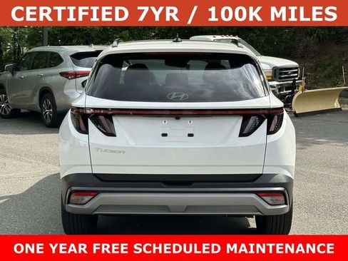 Used 2025 Hyundai Tucson Limited FWD image 3