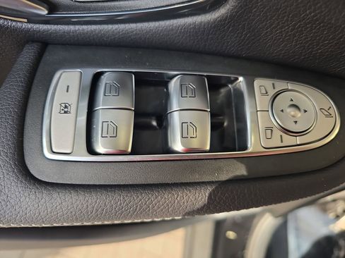 Certified 2023 Mercedes-Benz GLC 300 4MATIC Coupe image 30