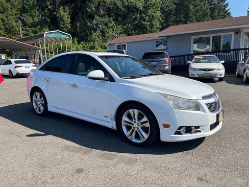 Used 2014 Chevrolet Cruze LTZ w/ Sun, Sound and Sport Package FWD image 7