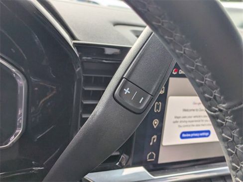 Used 2024 GMC Sierra 1500 Elevation image 30