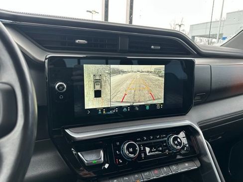 Used 2022 GMC Sierra 1500 Denali w/ Technology Package image 26