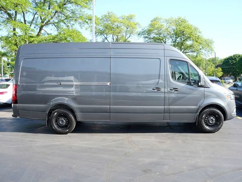 New 2026 Mercedes-Benz Sprinter 2500 image 2
