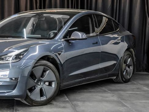Used 2023 Tesla Model 3 Standard Range RWD image 7