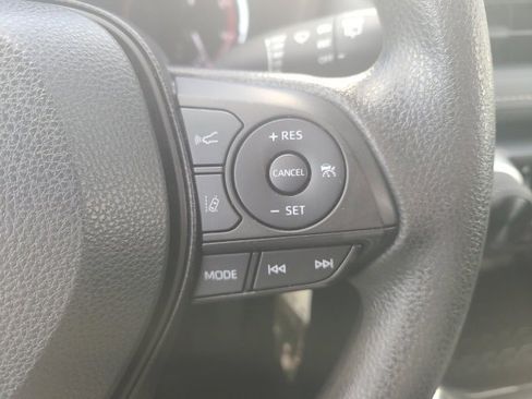 Used 2024 Toyota RAV4 LE image 21