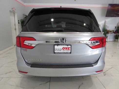 Used 2020 Honda Odyssey EX image 4