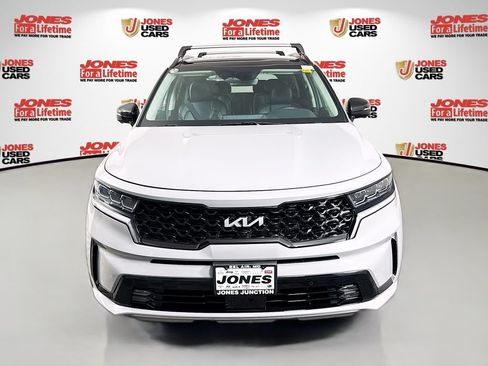 Used 2023 Kia Sorento SX AWD/4WD image 14
