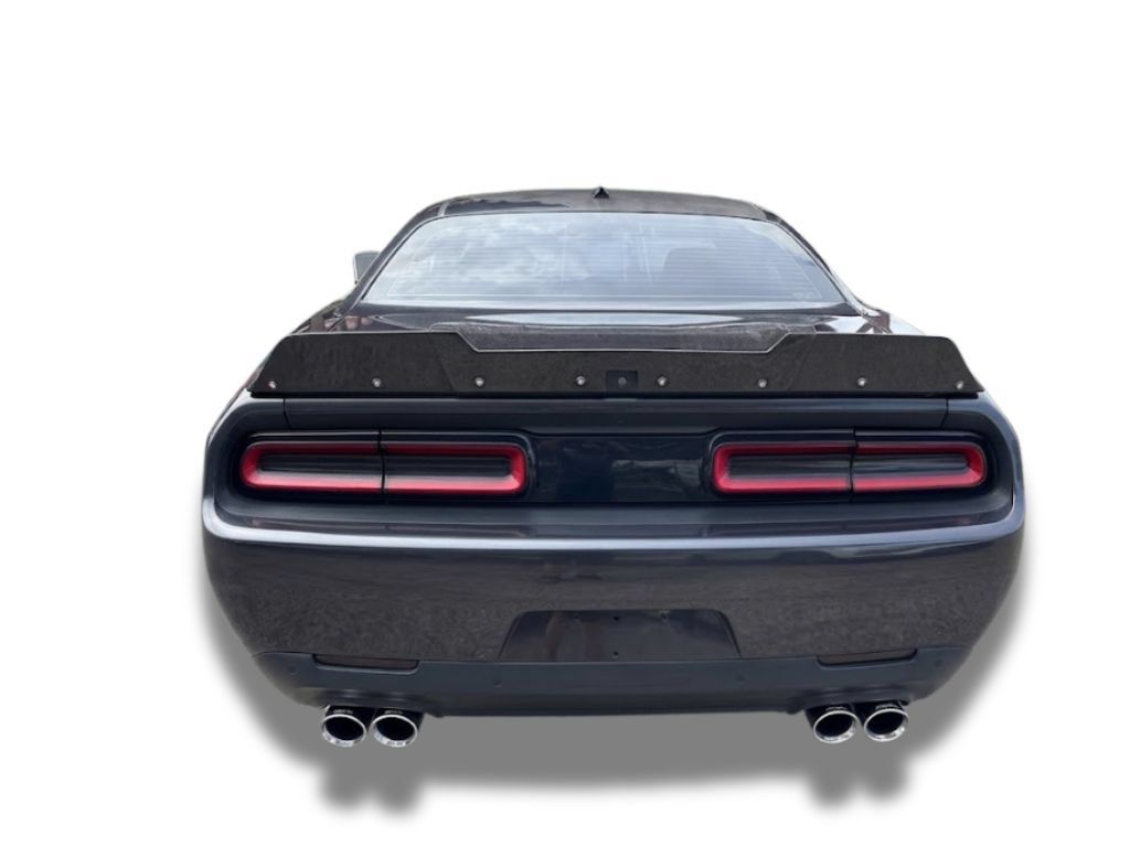 Used 2018 Dodge Challenger R/T Scat Pack w/ Dynamics Package RWD image 6
