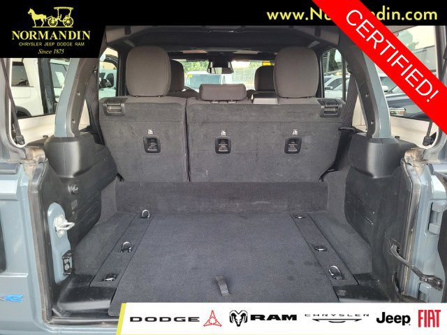 Certified 2025 Jeep Wrangler Unlimited Rubicon 4xe w/ Convenience Group AWD/4WD image 19