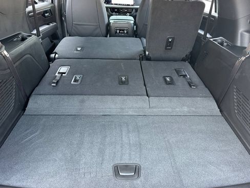 Used 2026 Chevrolet Tahoe LS w/ LPO, Dark Essentials Package RWD image 18