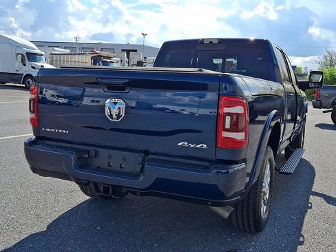 Used 2024 RAM 3500 Limited AWD/4WD image 4