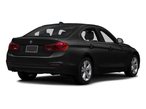 Used 2018 BMW 330i xDrive Sedan w/ Premium Package AWD/4WD image 3