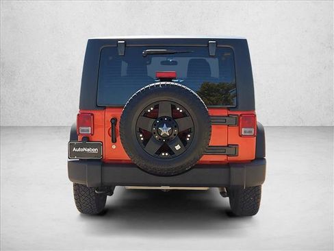 Used 2015 Jeep Wrangler Sport AWD/4WD image 7
