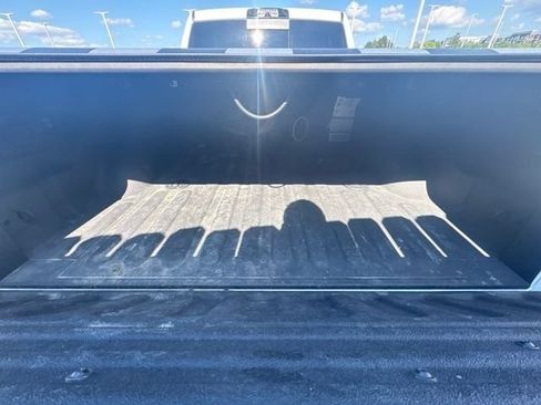 Used 2024 RAM 2500 Laramie w/ Night Edition AWD/4WD image 13
