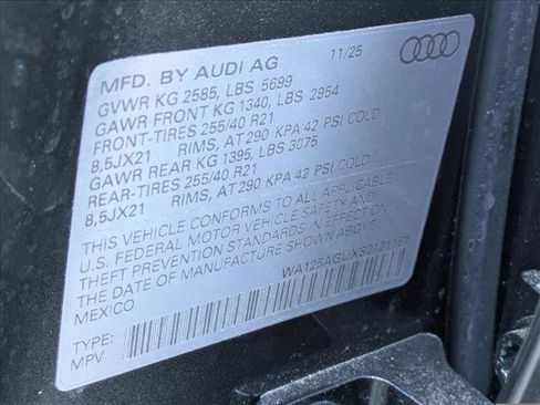 New 2025 Audi SQ5 Premium Plus image 22