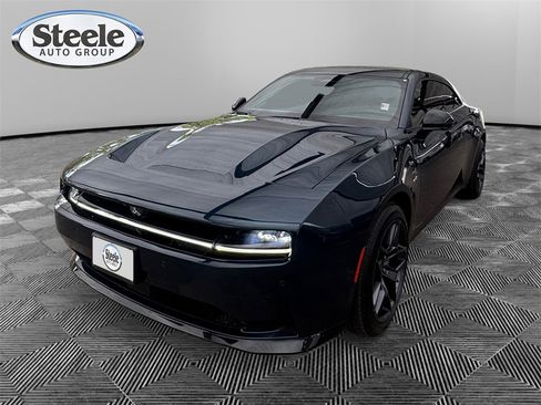 Used 2024 Dodge Charger R/T w/ Plus Group image 1