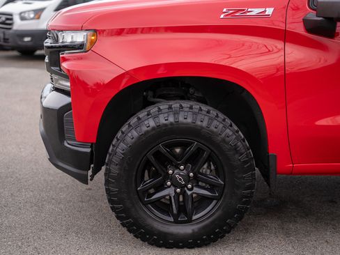 Used 2021 Chevrolet Silverado 1500 LT Trail Boss w/ Convenience Package II image 10